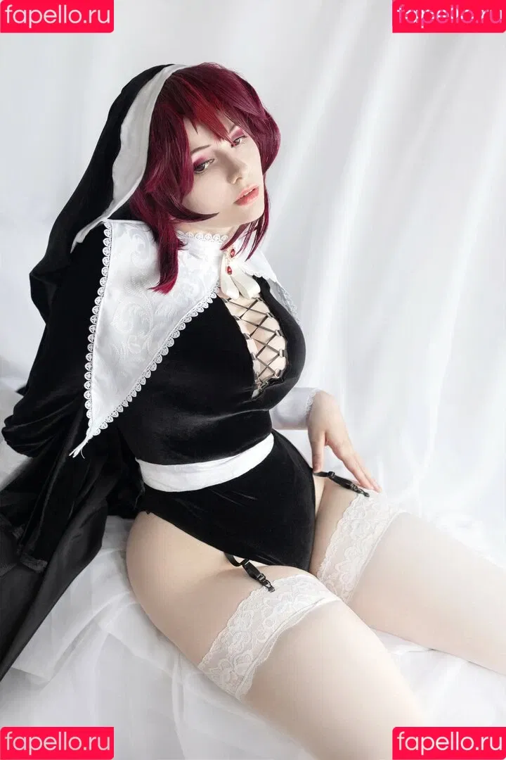 Mirikashi Cosplay Onlyfans Photo Gallery 