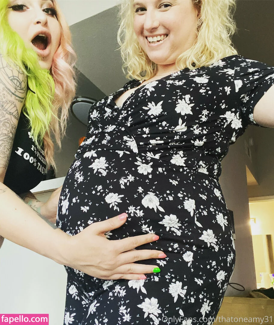 thatoneamy31 Onlyfans Photo Gallery 