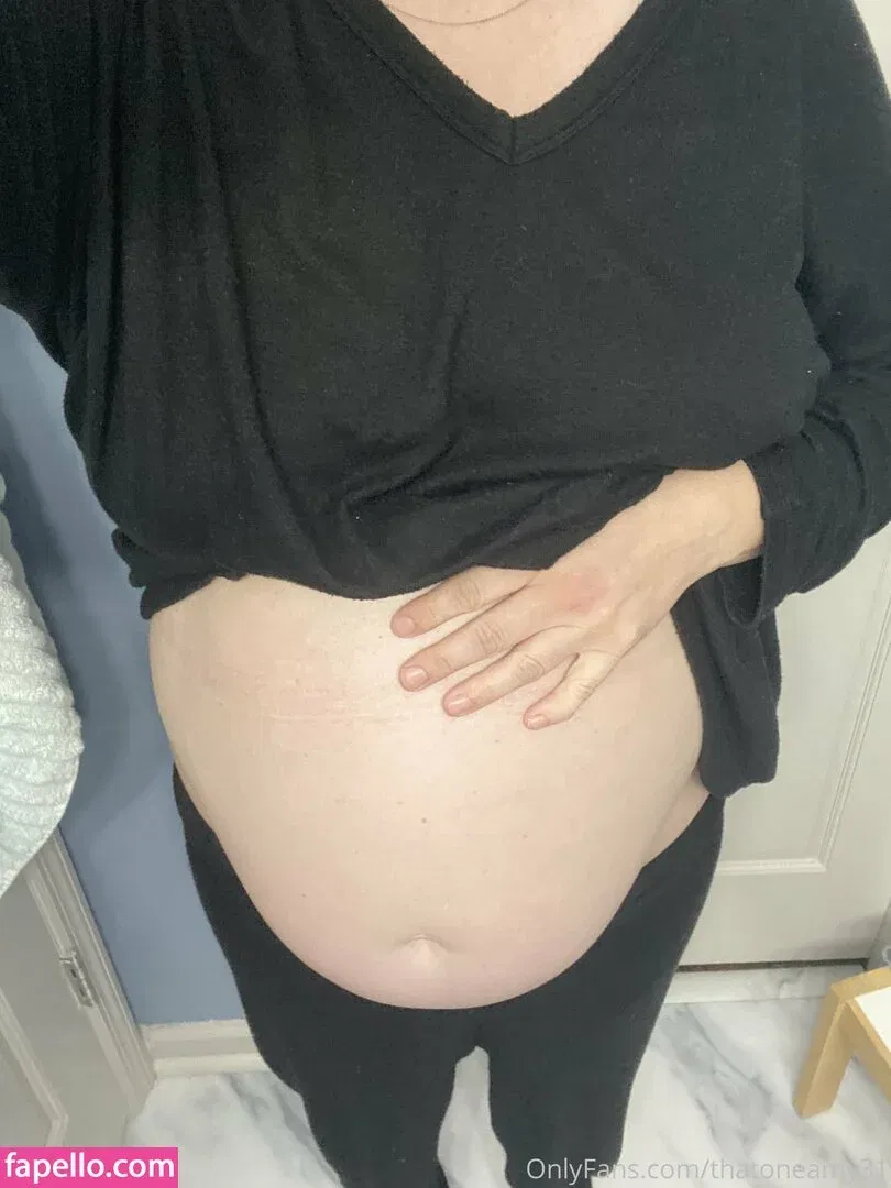 thatoneamy31 Onlyfans Photo Gallery 