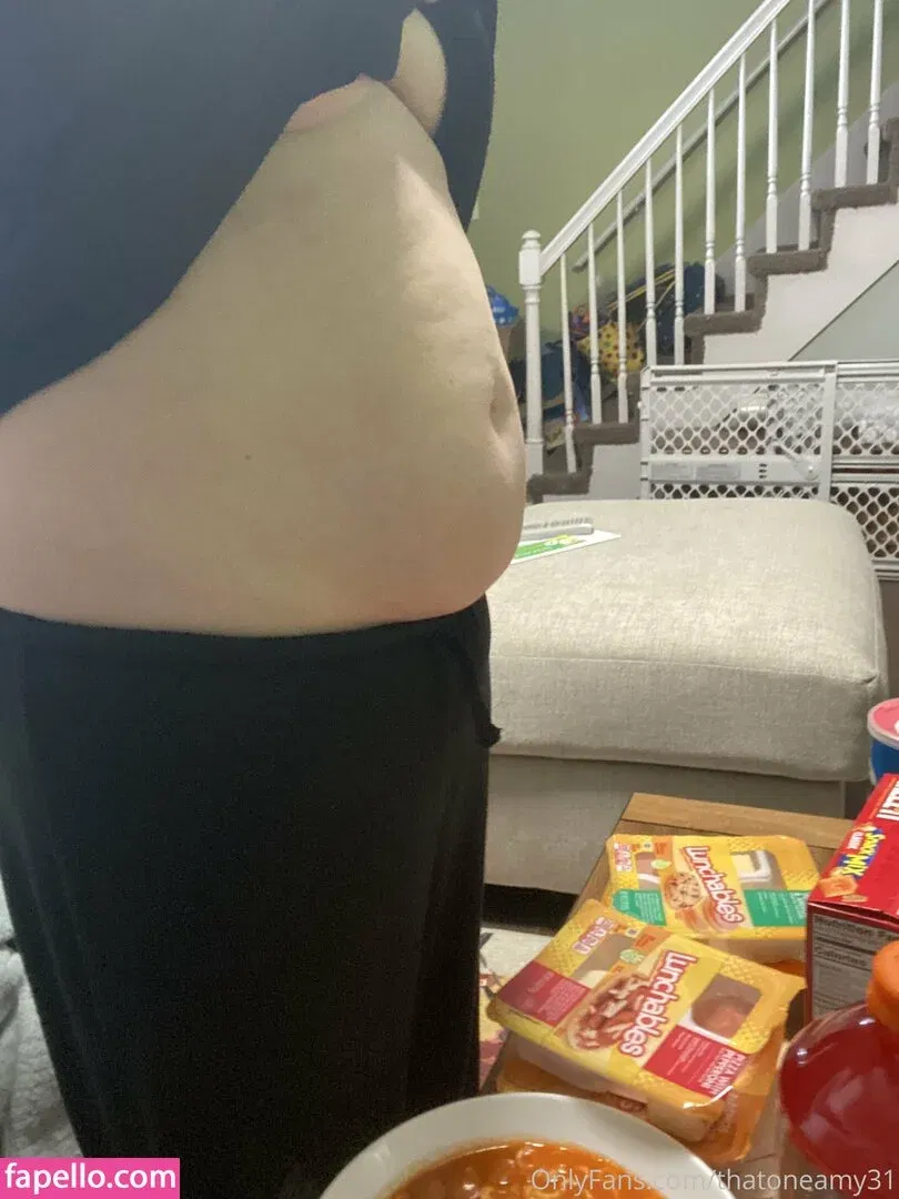 thatoneamy31 Onlyfans Photo Gallery 