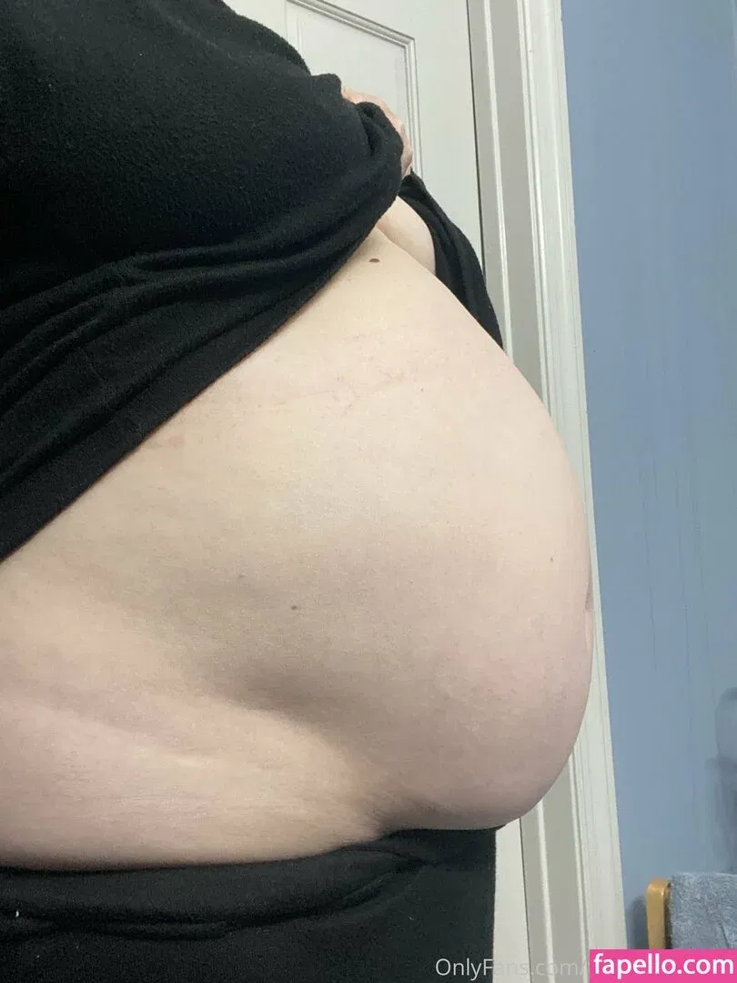 thatoneamy31 Onlyfans Photo Gallery 