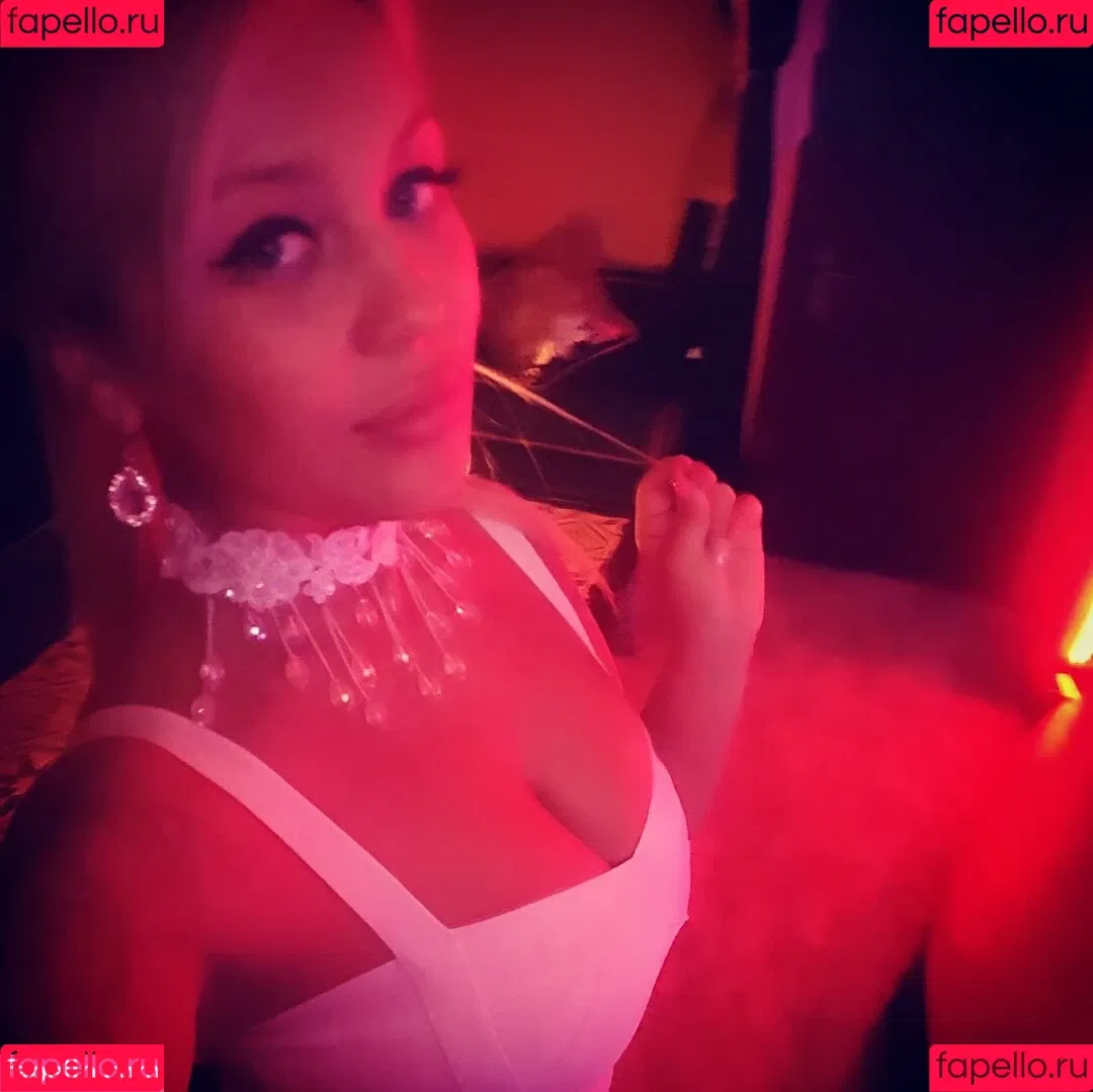 Marina Burnashova Onlyfans Photo Gallery 