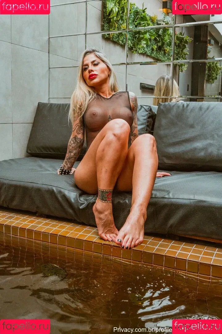 Vanessa Mesquita Onlyfans Photo Gallery 