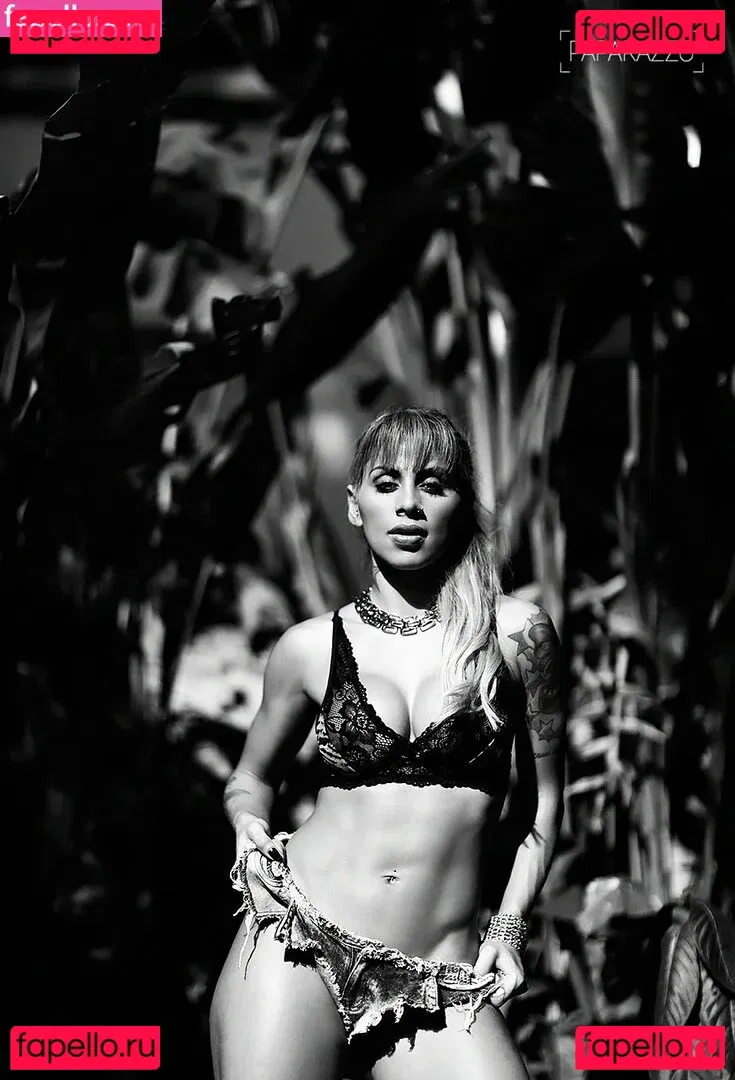 Vanessa Mesquita Onlyfans Photo Gallery 