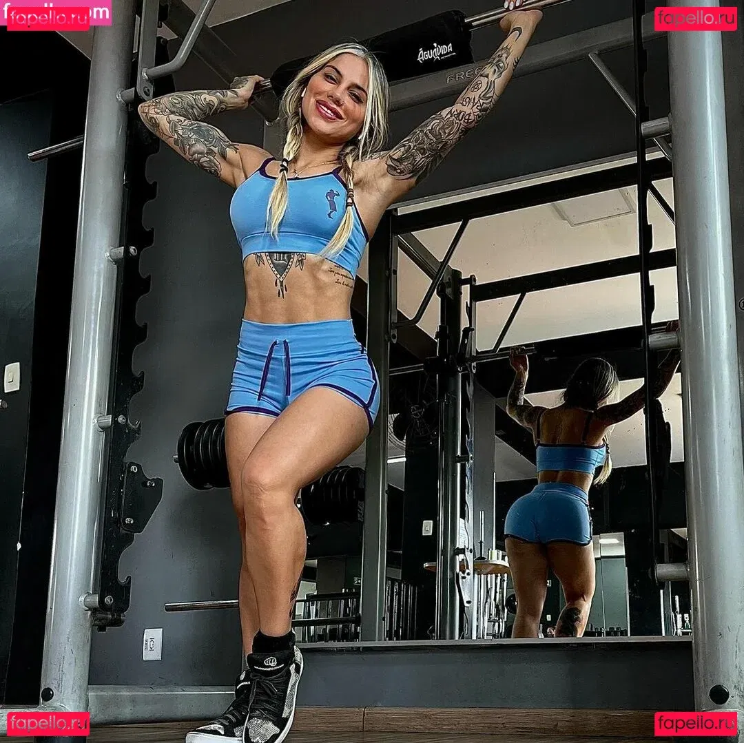 Vanessa Mesquita Onlyfans Photo Gallery 