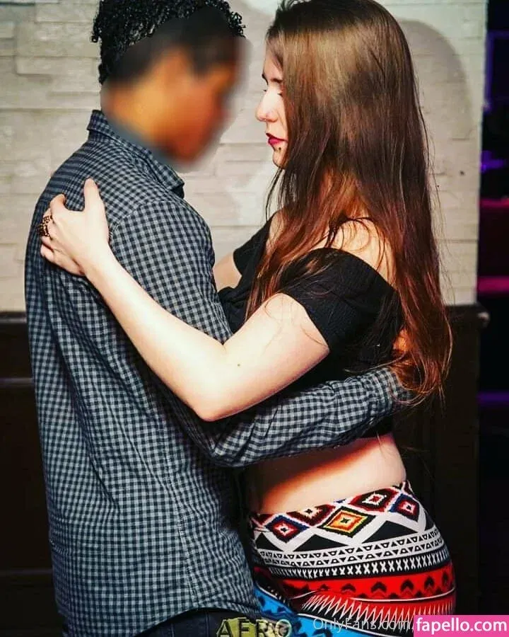 isabellaboth Onlyfans Photo Gallery 