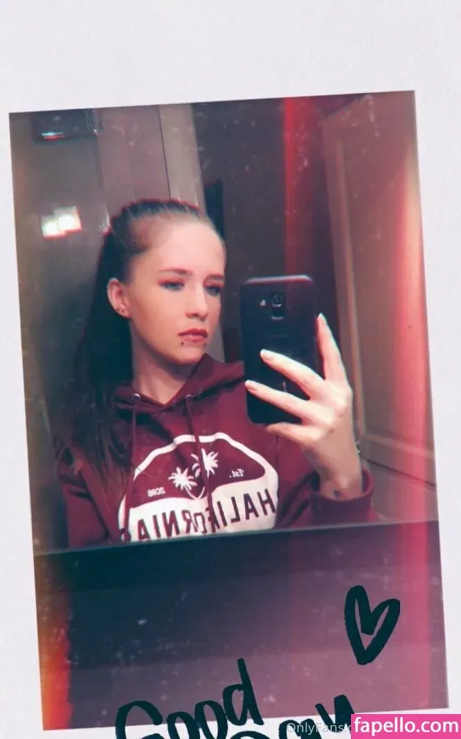 isabellaboth Onlyfans Photo Gallery 