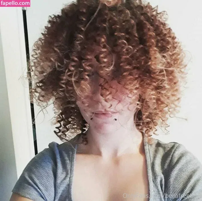 isabellaboth Onlyfans Photo Gallery 