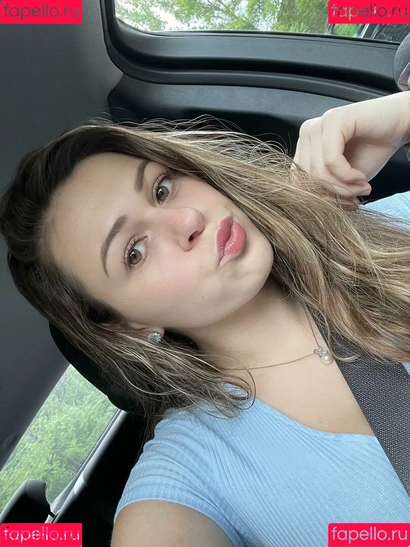 BaeBrii Onlyfans Photo Gallery 