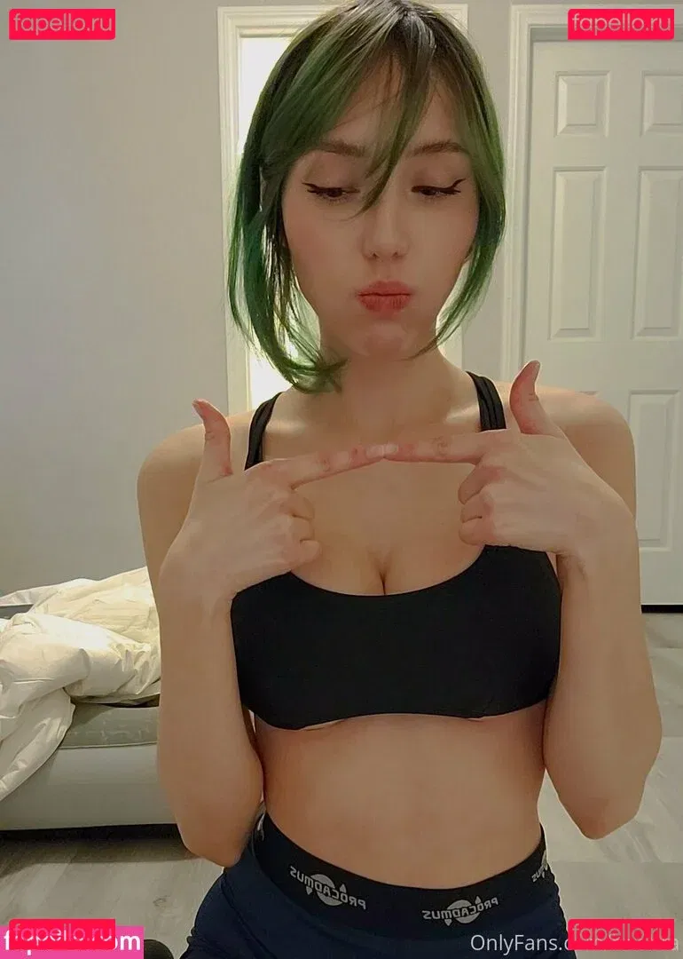 BaeBrii Onlyfans Photo Gallery 