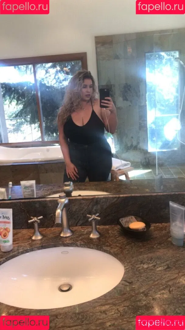 Lo Sangstaaa Onlyfans Photo Gallery 