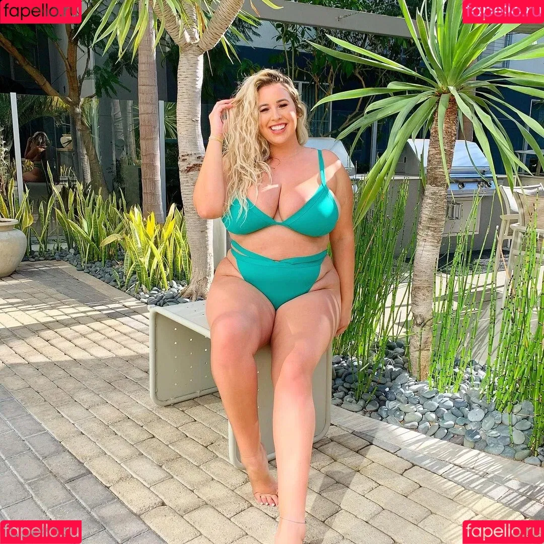 Lo Sangstaaa Onlyfans Photo Gallery 