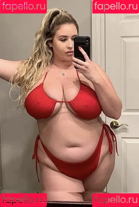 Lo Sangstaaa Onlyfans Photo Gallery 
