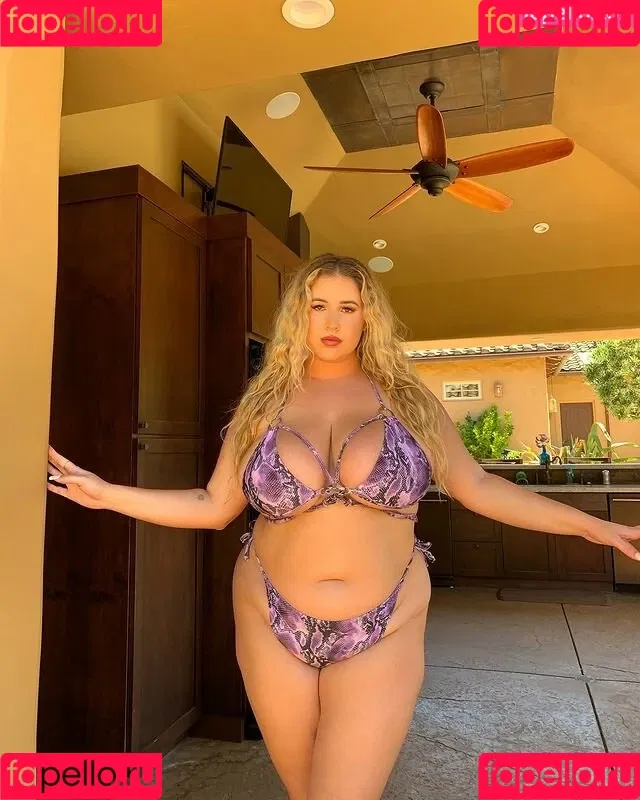 Lo Sangstaaa Onlyfans Photo Gallery 