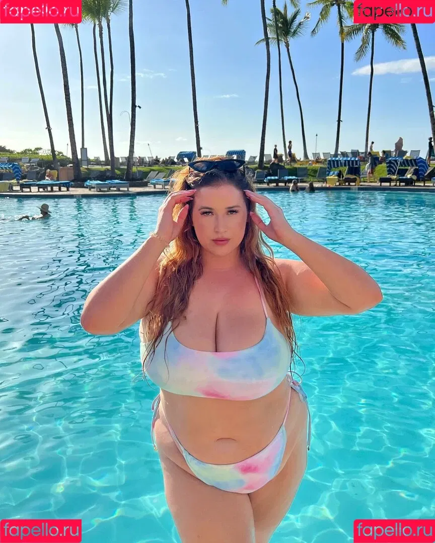 Lo Sangstaaa Onlyfans Photo Gallery 