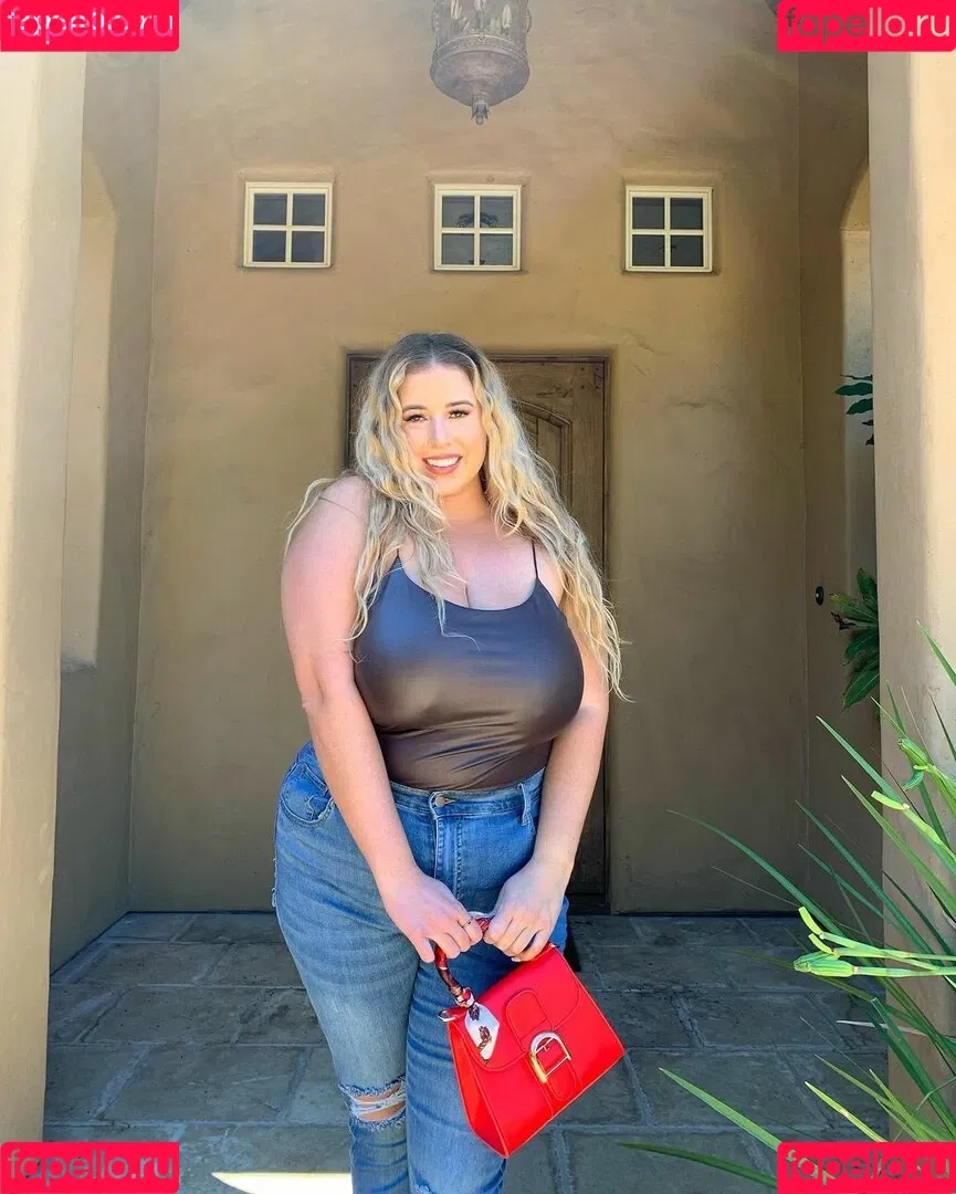Lo Sangstaaa Onlyfans Photo Gallery 
