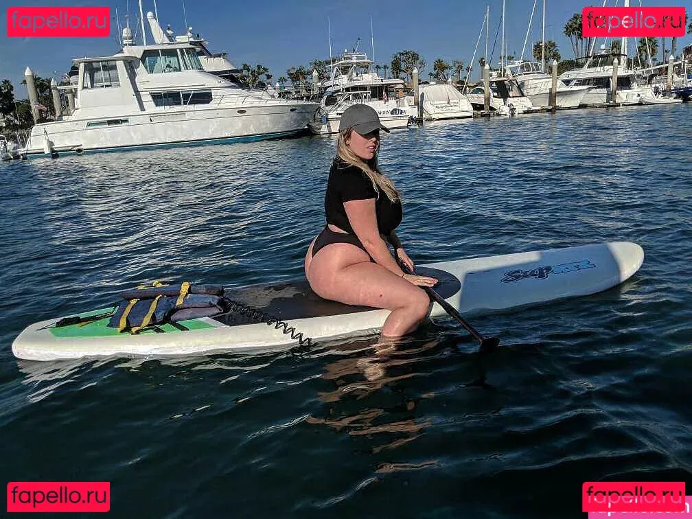 Lo Sangstaaa Onlyfans Photo Gallery 