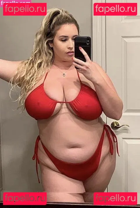 Lo Sangstaaa Onlyfans Photo Gallery 