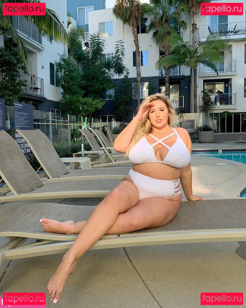 Lo Sangstaaa Onlyfans Photo Gallery 