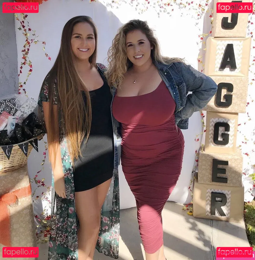 Lo Sangstaaa Onlyfans Photo Gallery 