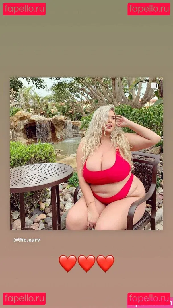 Lo Sangstaaa Onlyfans Photo Gallery 