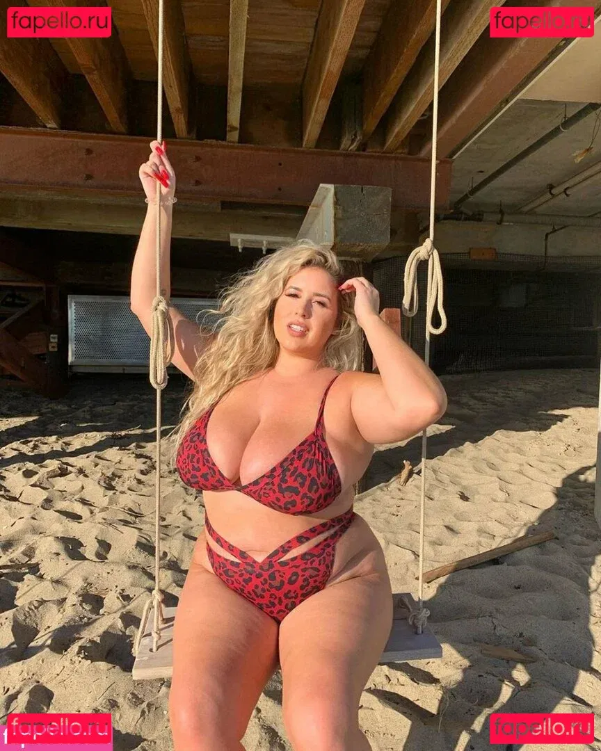 Lo Sangstaaa Onlyfans Photo Gallery 