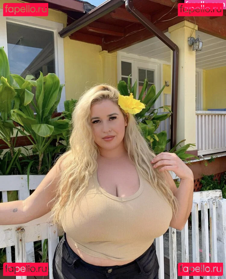 Lo Sangstaaa Onlyfans Photo Gallery 