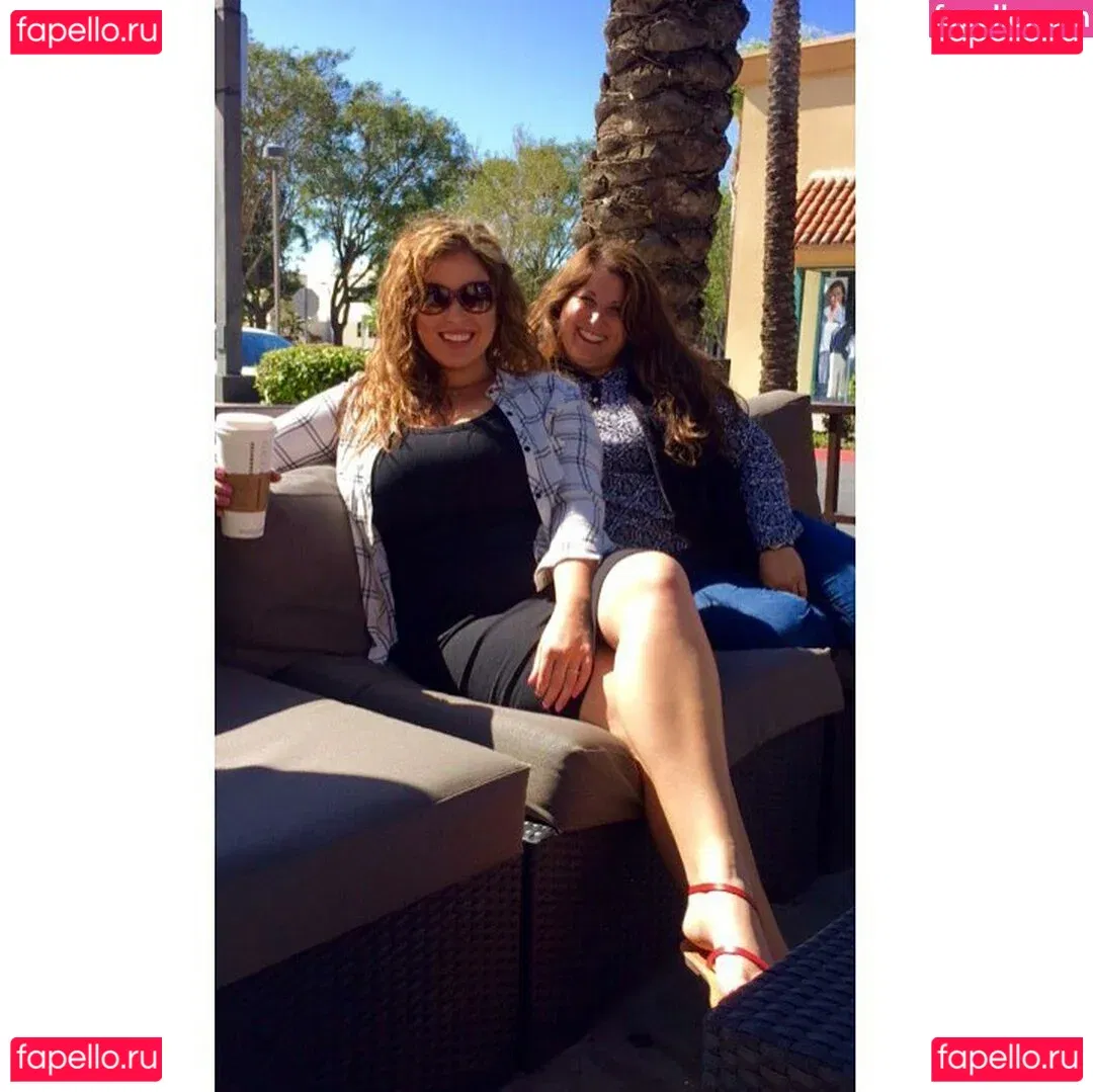 Lo Sangstaaa Onlyfans Photo Gallery 