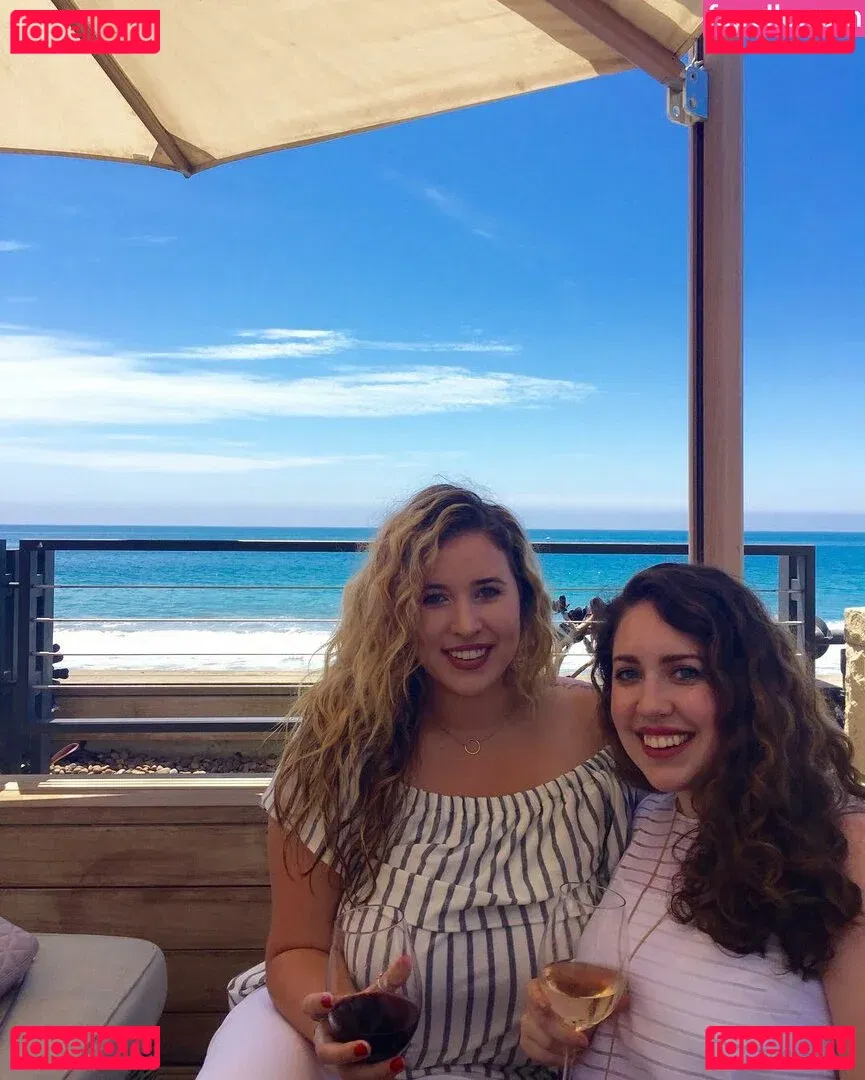 Lo Sangstaaa Onlyfans Photo Gallery 