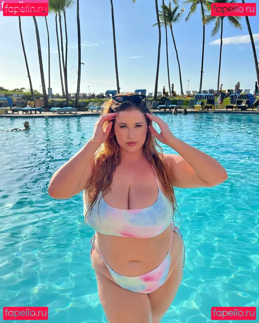 Lo Sangstaaa Onlyfans Photo Gallery 