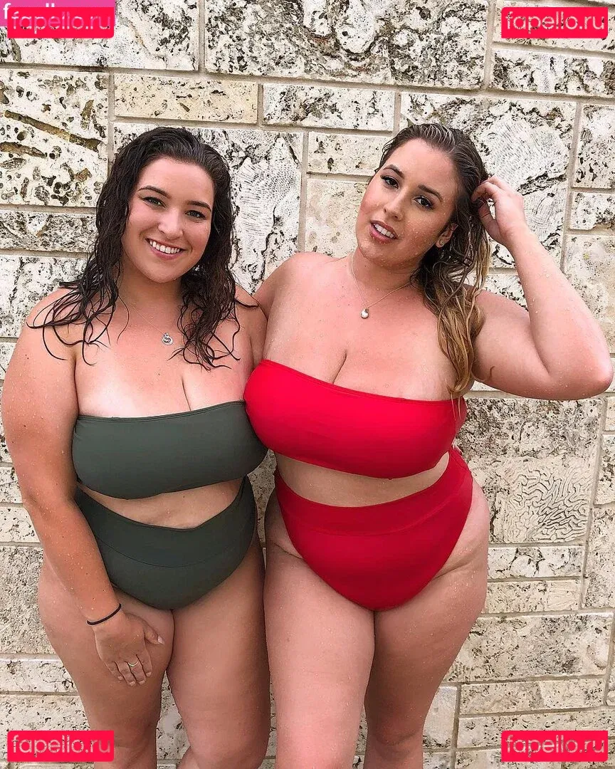 Lo Sangstaaa Onlyfans Photo Gallery 