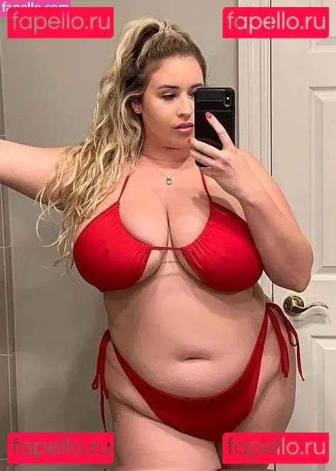 Lo Sangstaaa Onlyfans Photo Gallery 