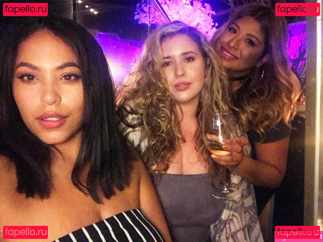 Lo Sangstaaa Onlyfans Photo Gallery 