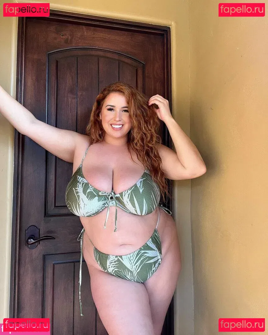 Lo Sangstaaa Onlyfans Photo Gallery 