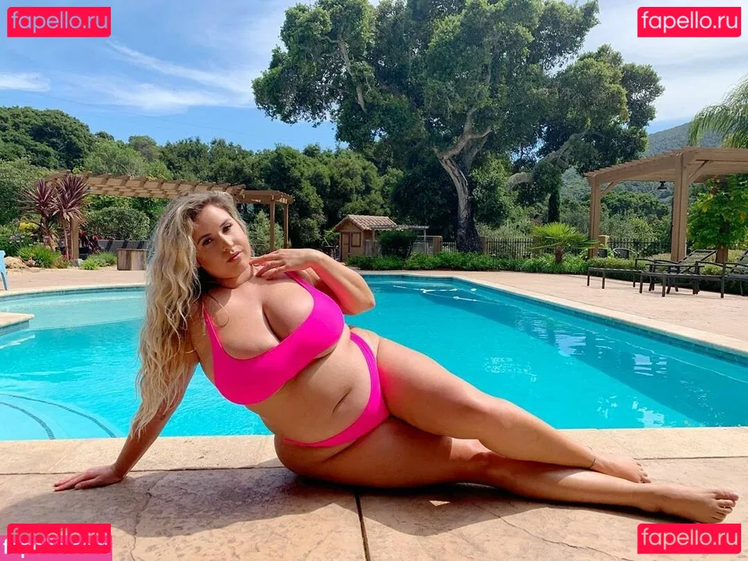 Lo Sangstaaa Onlyfans Photo Gallery 