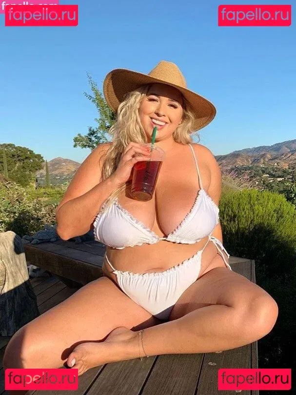 Lo Sangstaaa Onlyfans Photo Gallery 