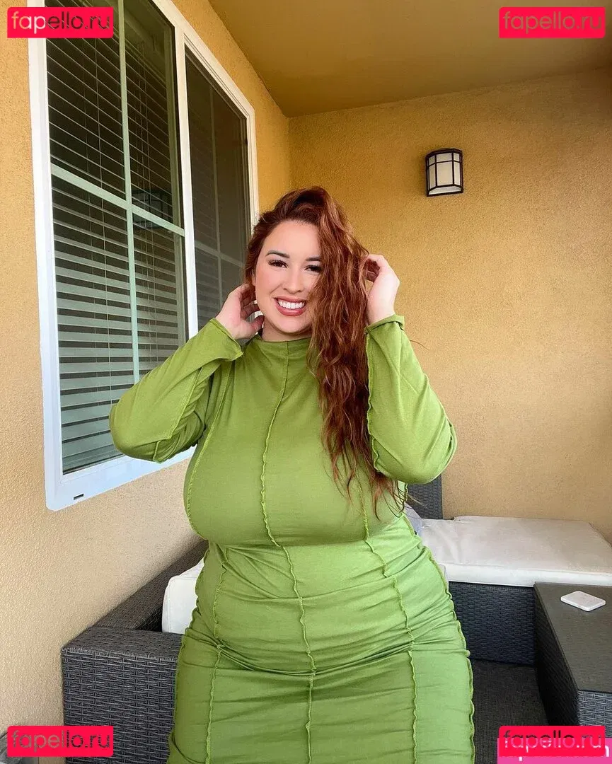 Lo Sangstaaa Onlyfans Photo Gallery 