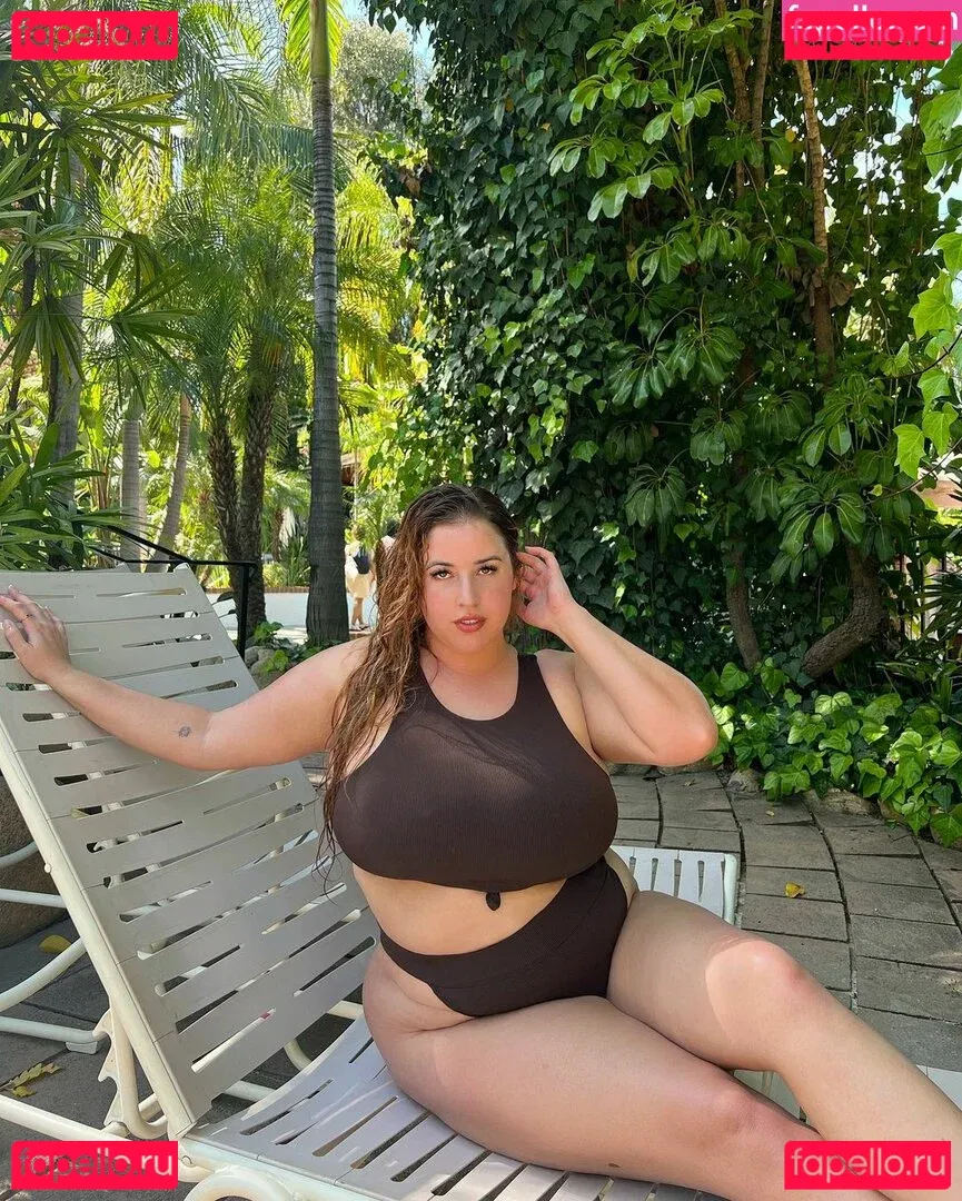 Lo Sangstaaa Onlyfans Photo Gallery 