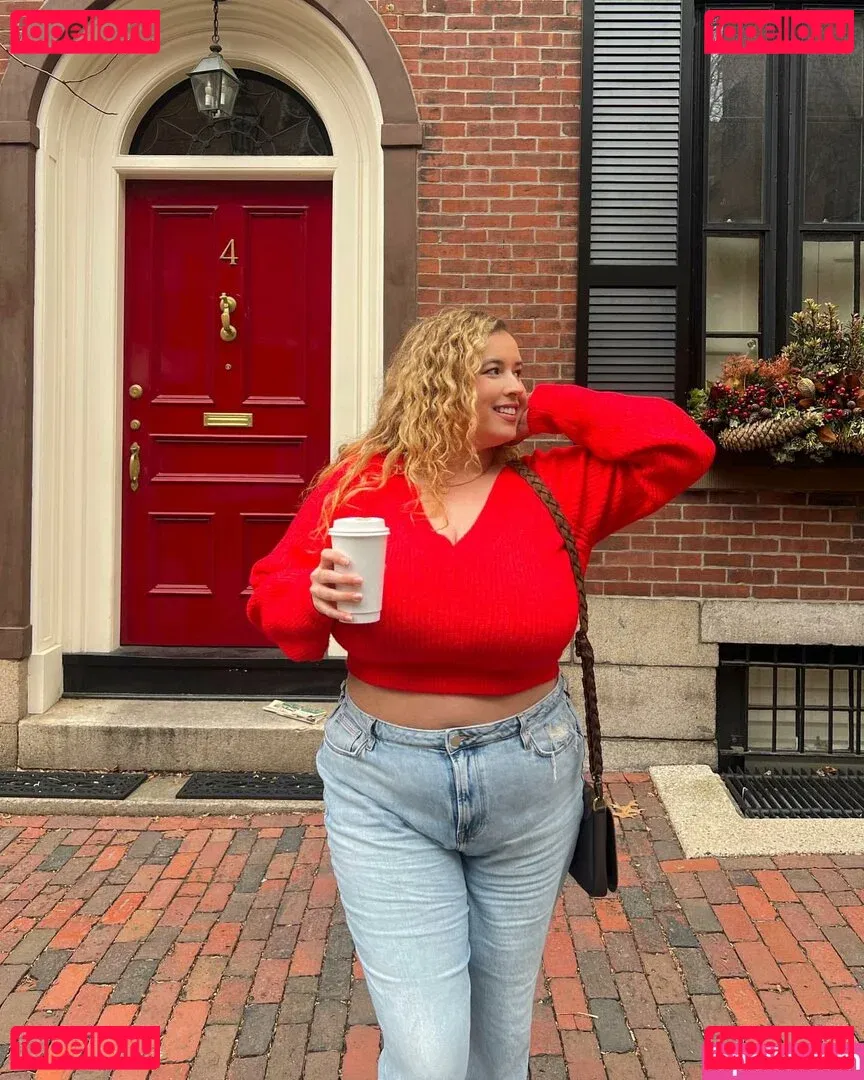 Lo Sangstaaa Onlyfans Photo Gallery 