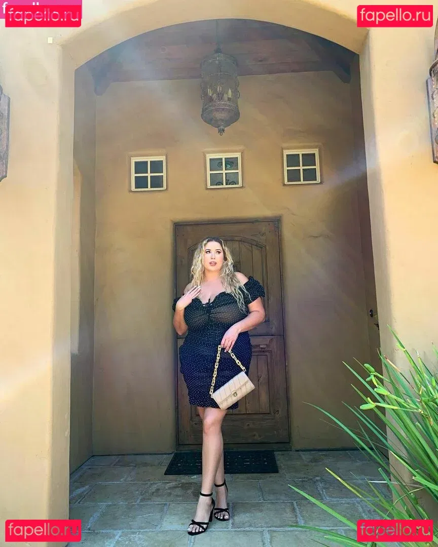 Lo Sangstaaa Onlyfans Photo Gallery 