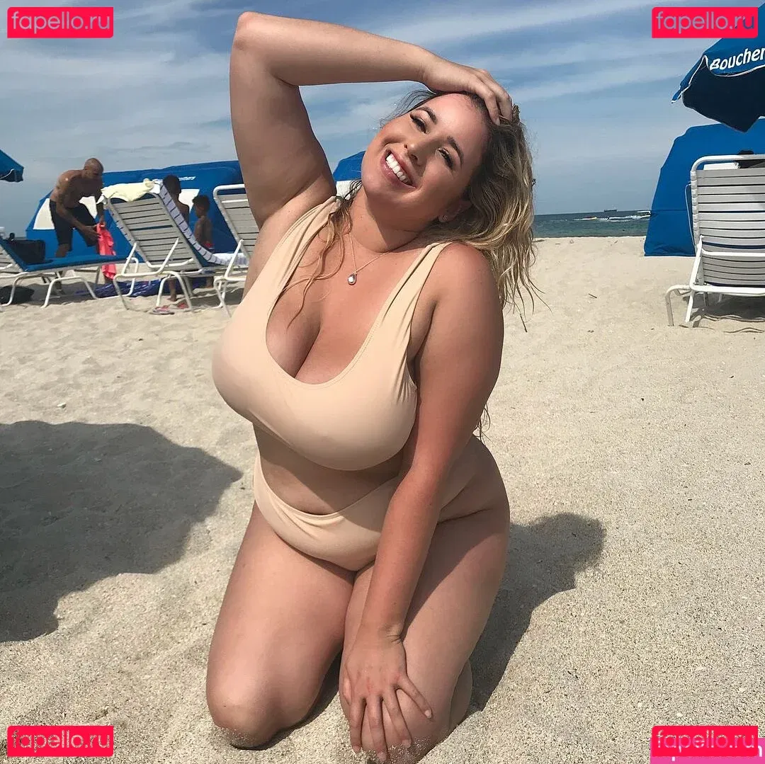 Lo Sangstaaa Onlyfans Photo Gallery 