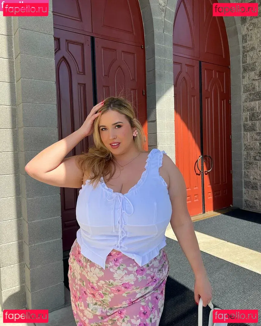 Lo Sangstaaa Onlyfans Photo Gallery 