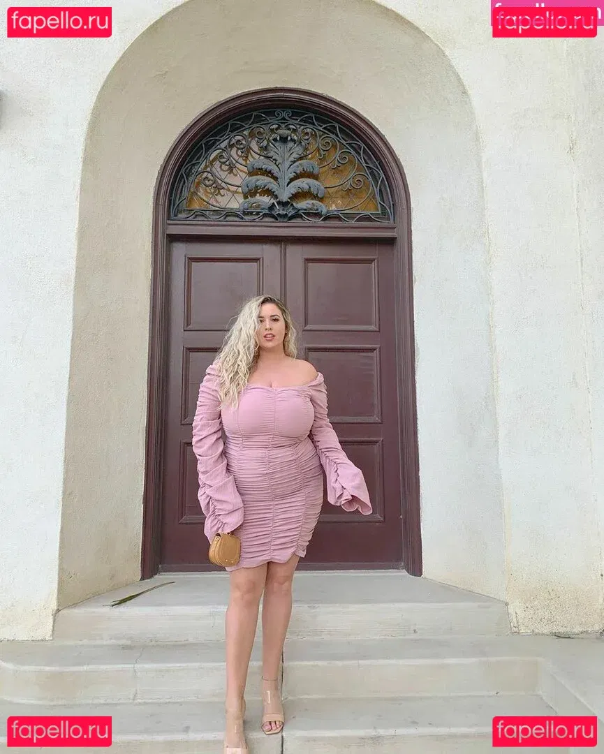 Lo Sangstaaa Onlyfans Photo Gallery 