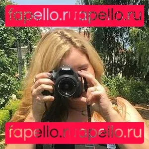 Lo Sangstaaa Onlyfans Photo Gallery 