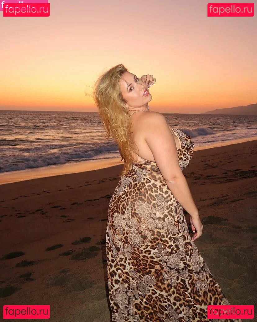 Lo Sangstaaa Onlyfans Photo Gallery 