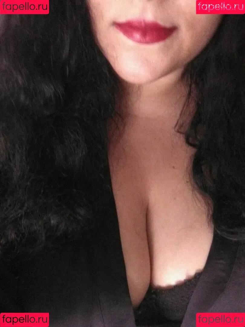 SweetMouthASMR Onlyfans Photo Gallery 