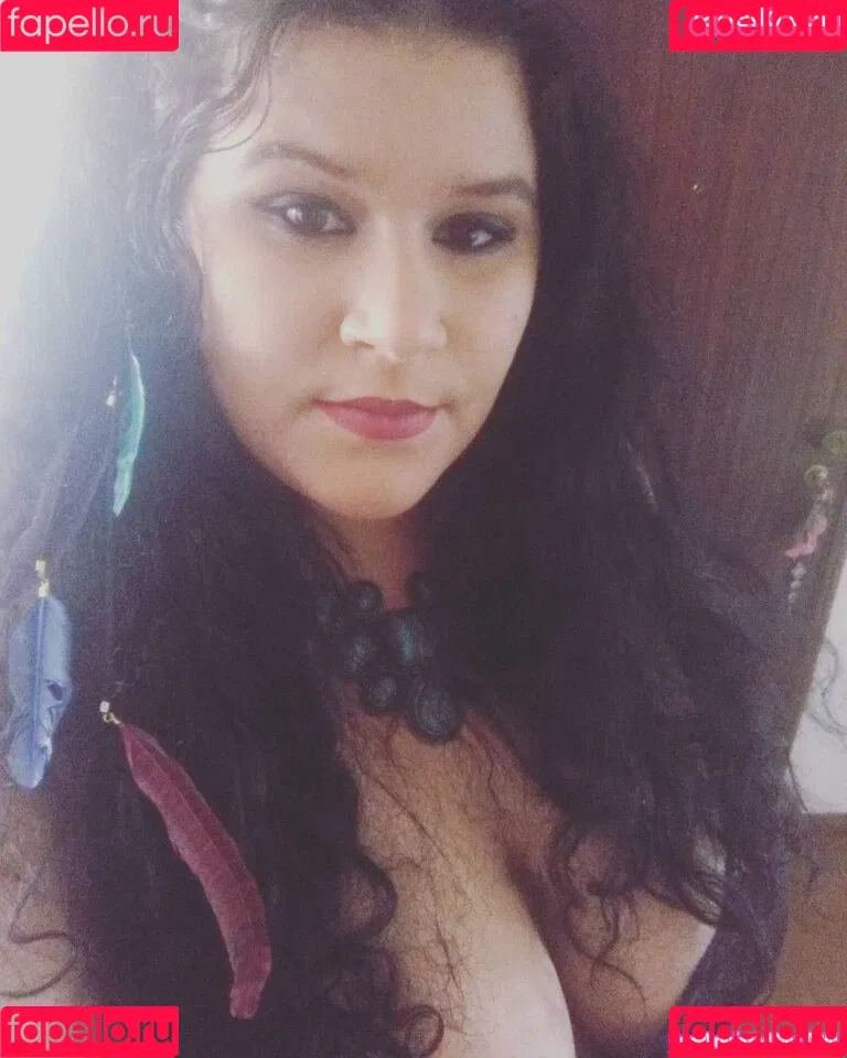 SweetMouthASMR Onlyfans Photo Gallery 