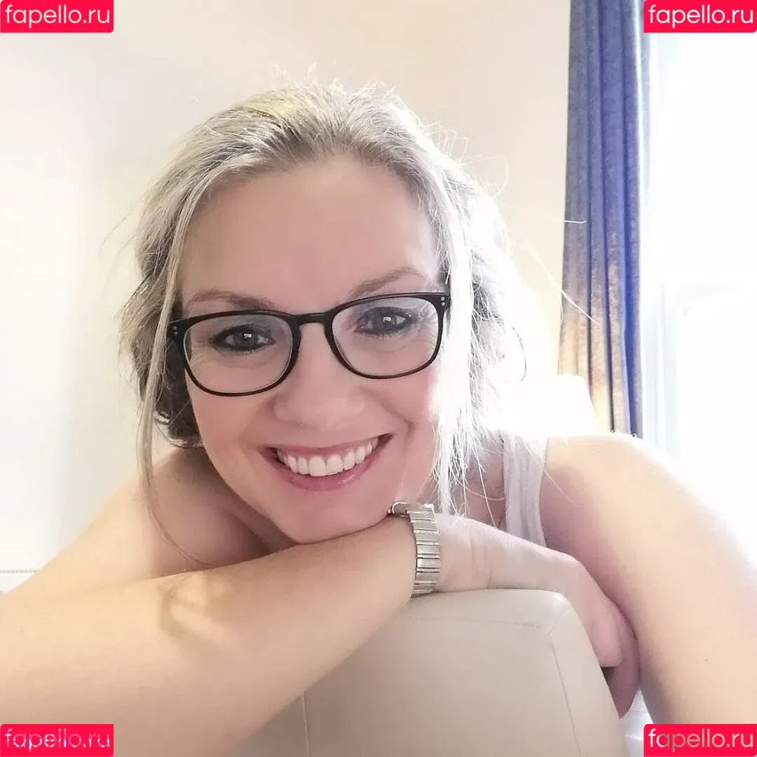 carla36gg Onlyfans Photo Gallery 