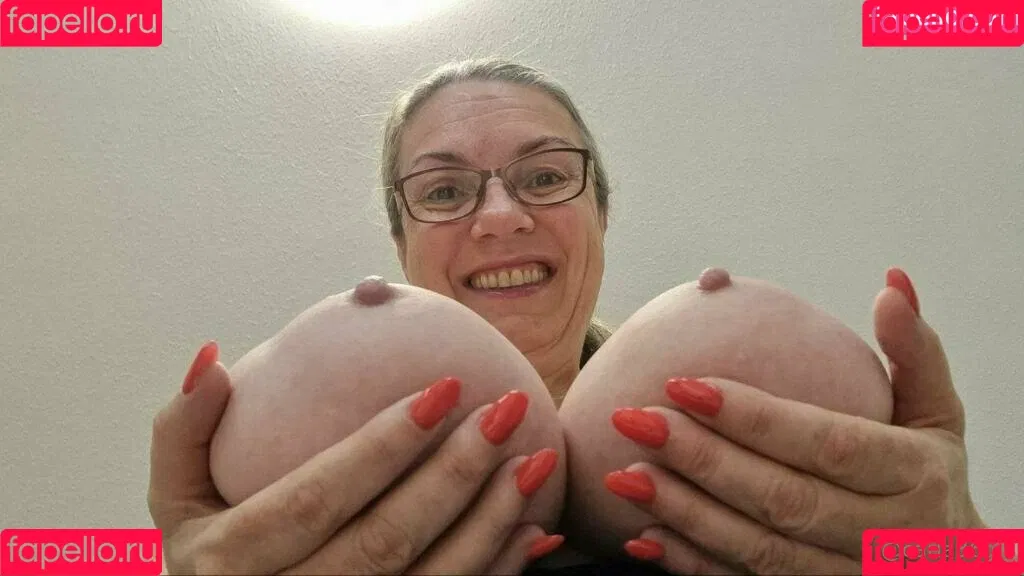 carla36gg Onlyfans Photo Gallery 