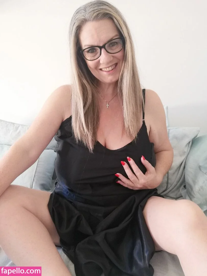 carla36gg Onlyfans Photo Gallery 